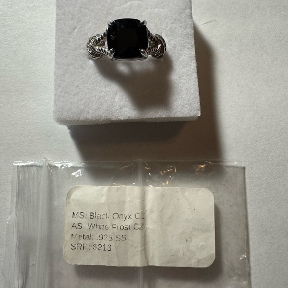 RYZE Jewelry - Picture 1 of 4